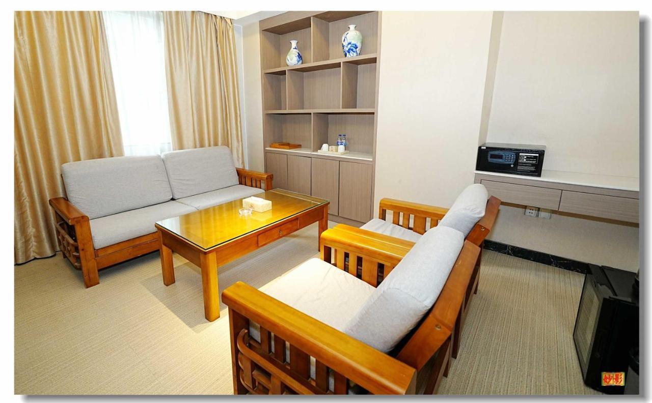 Pristine 1 Manila Dış mekan fotoğraf